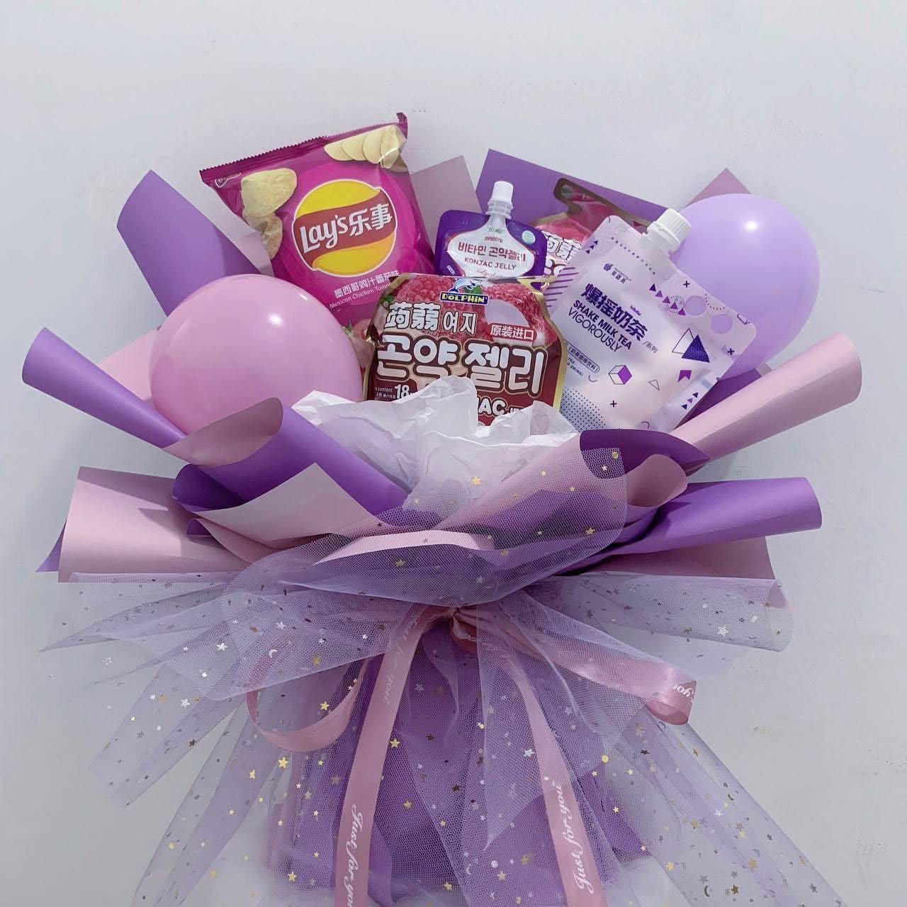 FW1001 Snack Bouquet