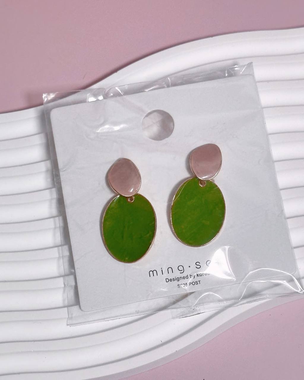 ER1002 Elegant Earrings
