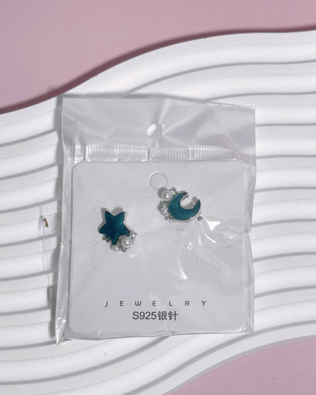 ER1002 Elegant Earrings