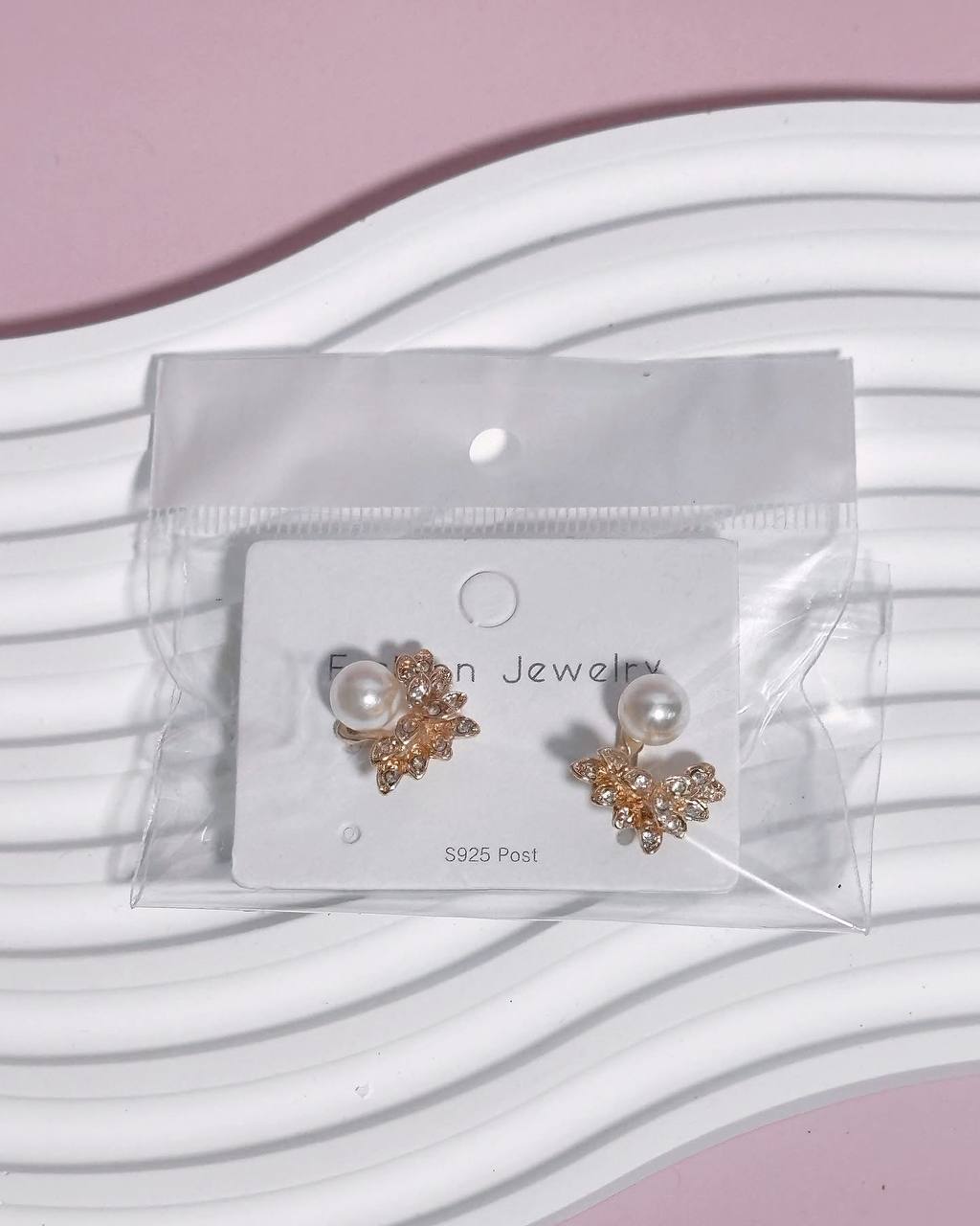ER1002 Elegant Earrings