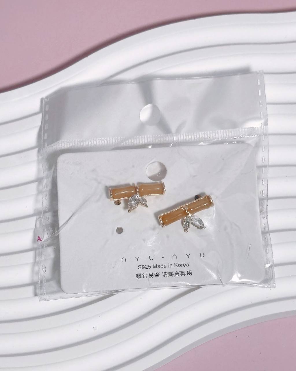 ER1002 Elegant Earrings