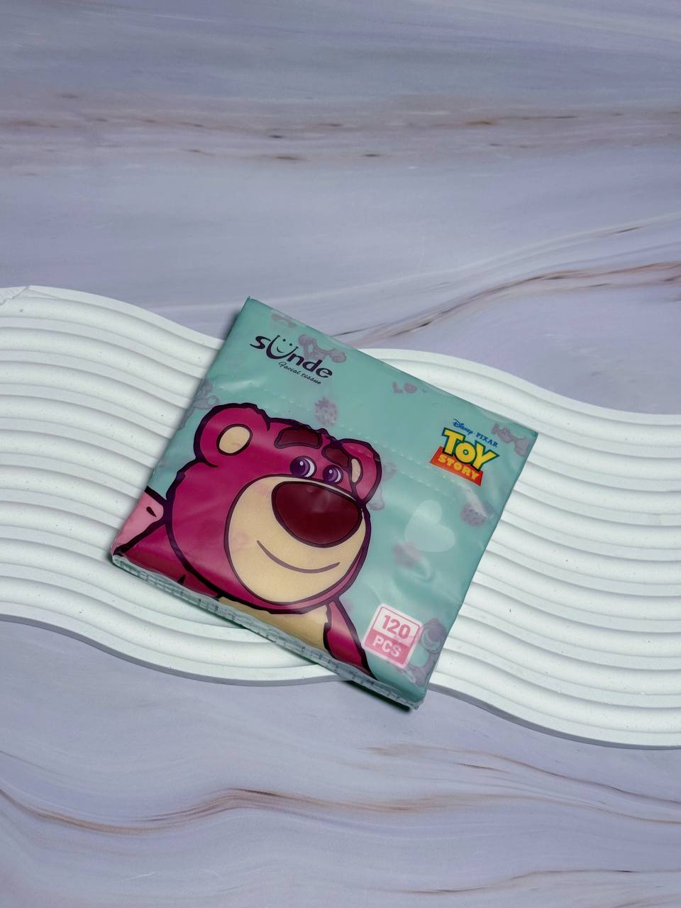 RC1001 Cute Strawberry Bear Soft Tissue Pack ( Random )