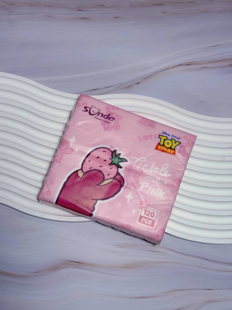 RC1001 Cute Strawberry Bear Soft Tissue Pack ( Random )