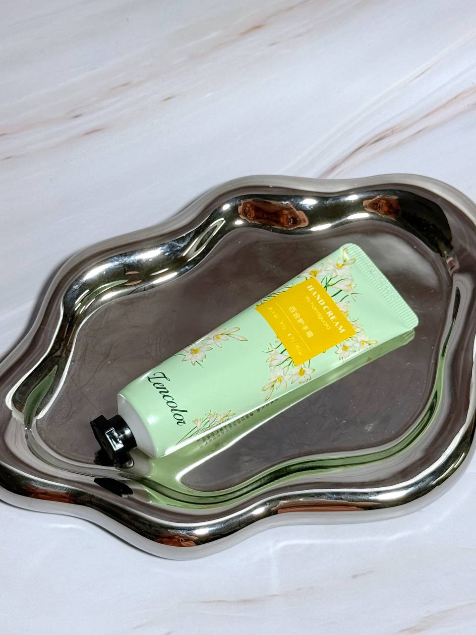 MK1008 Moisturizing Floral Hand Cream – Soft & Hydrating Hand Care