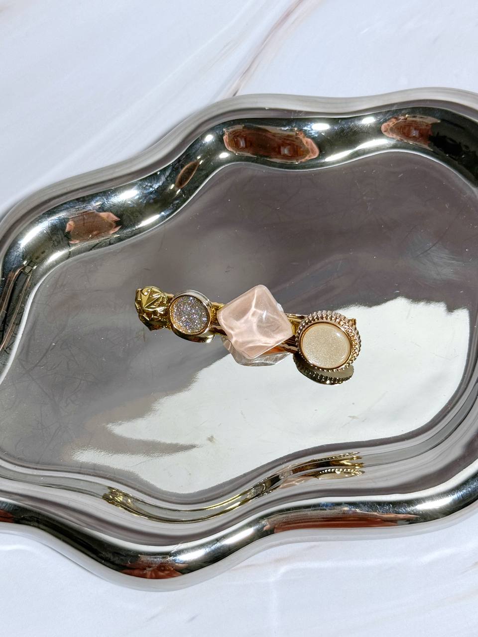 FJ1002 Elegant Hair Clips for Everyday Styling