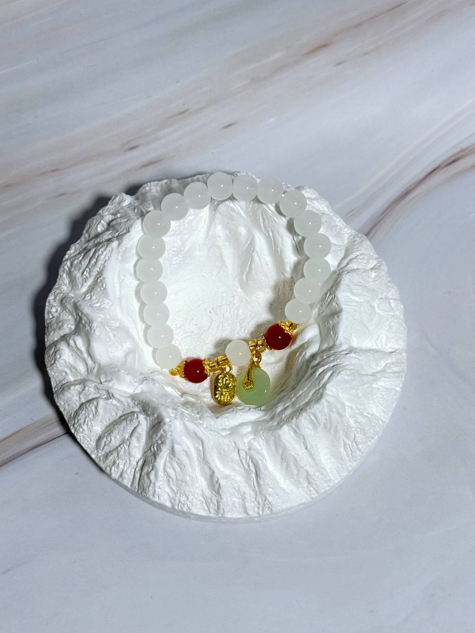 BC1002 Elegant Crystal Glass Beaded Bracelet