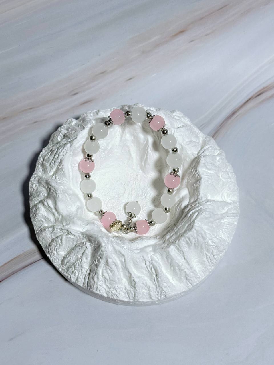 BC1002 Elegant Crystal Glass Beaded Bracelet