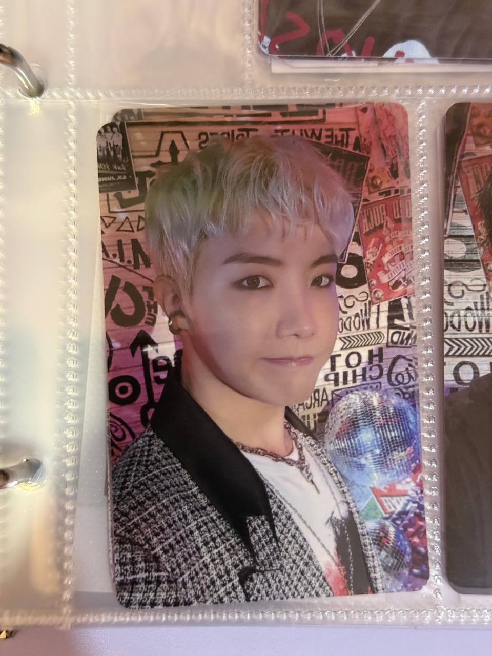 KP1009 BTS SEASON GREETING 2022 OFFICIAL PHOTO CARD