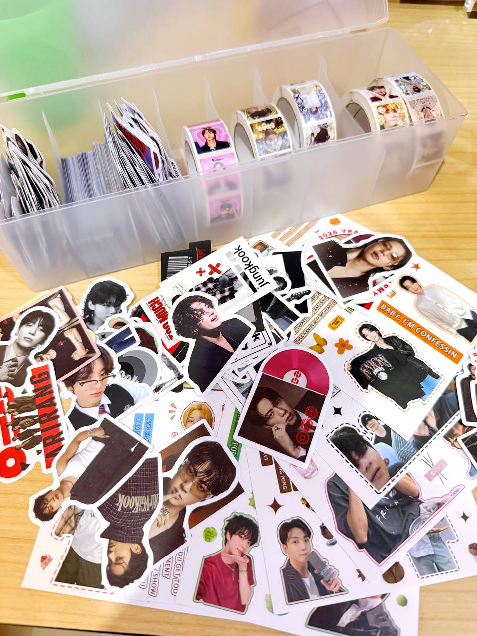 KP1018 BTS ARMY Bomb Display Case ✨Acrylic Lightstick Stand Box with Free Stickers & Fanmade Photocards